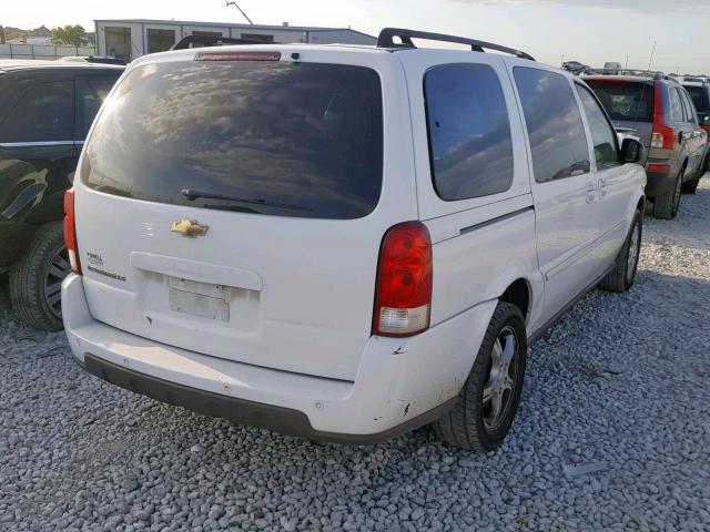 1GNDV23L85D293299 - 2005 CHEVROLET UPLANDER L WHITE photo 4