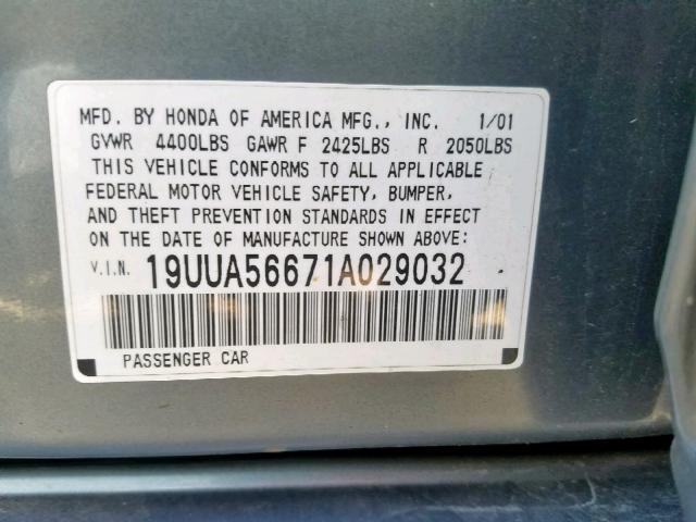 19UUA56671A029032 - 2001 ACURA 3.2TL GREEN photo 10