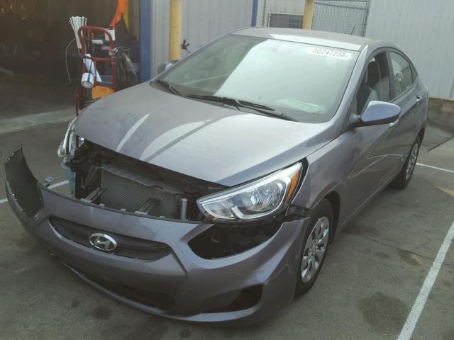 KMHCT4AE4HU169024 - 2017 HYUNDAI ACCENT SE GRAY photo 2