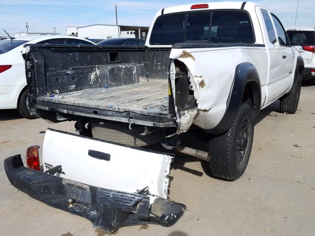 5TFTX4GN1CX008878 - 2012 TOYOTA TACOMA PRE WHITE photo 4