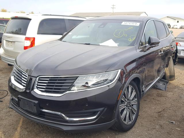 2LMPJ9JR0GBL66238 - 2016 LINCOLN MKX BLACK BROWN photo 2