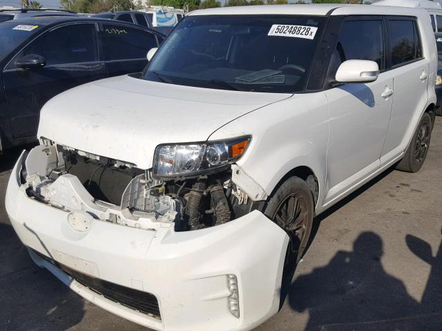 JTLZE4FE1FJ077468 - 2015 TOYOTA SCION XB Biały zdjęcie 2