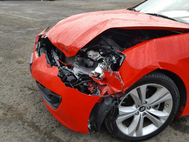 KMHHT6KD5AU025219 - 2010 HYUNDAI GENESIS CO RED photo 9