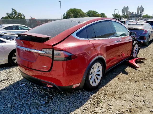 5YJXCBE24HF075535 - 2017 TESLA MODEL X RED photo 4