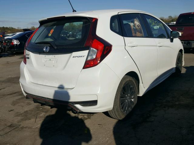 3HGGK5H64JM700294 - 2018 HONDA FIT SPORT WHITE photo 4