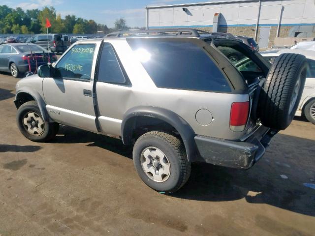 1GNCT18W81K248254 - 2001 CHEVROLET BLAZER TAN photo 3