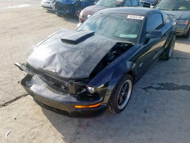 1ZVFT82H165134706 - 2006 FORD MUSTANG GT BLACK photo 2