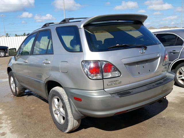 JTJHF10U310199960 - 2001 LEXUS RX 300 SILVER photo 3