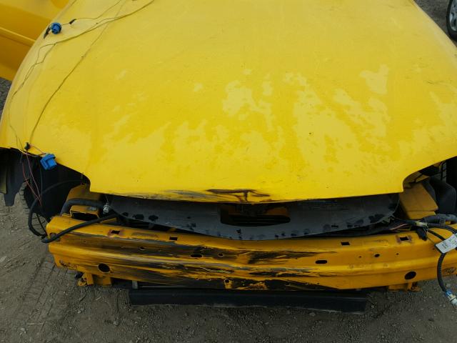 1G1JF12F137185299 - 2003 CHEVROLET CAVALIER L YELLOW photo 7