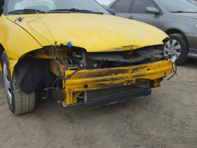 1G1JF12F137185299 - 2003 CHEVROLET CAVALIER L YELLOW photo 9