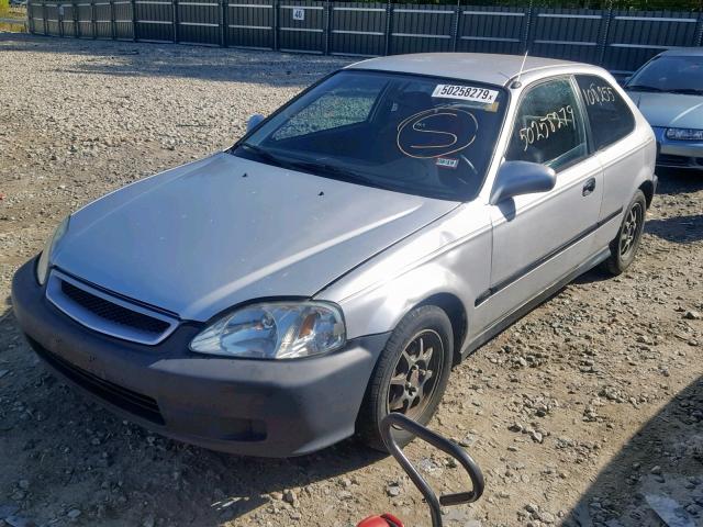 2HGEJ6448XH105749 - 1999 HONDA CIVIC DX SILVER photo 2