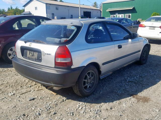 2HGEJ6448XH105749 - 1999 HONDA CIVIC DX SILVER photo 4