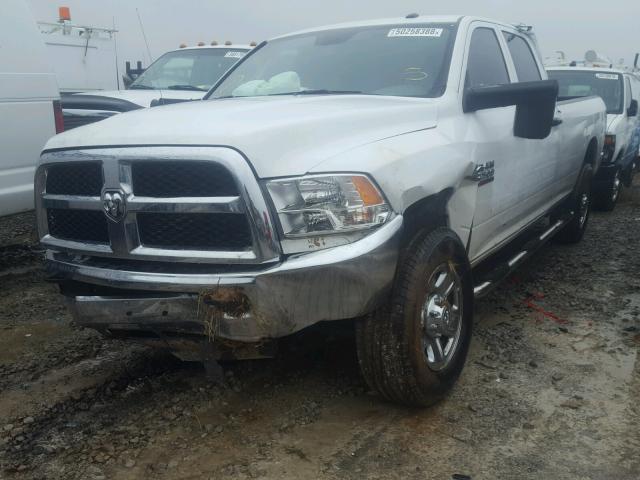 3C6UR4HL5JG147402 - 2018 RAM 2500 ST WHITE photo 2