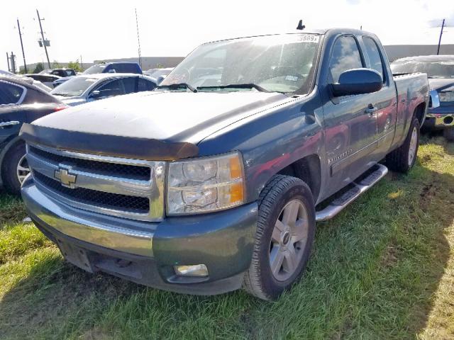 2GCEC190981223370 - 2008 CHEVROLET SILVERADO BLUE photo 2