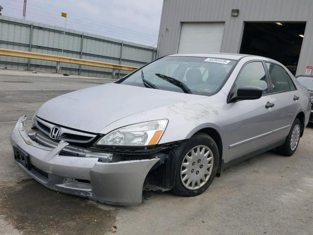 1HGCM56197A047435 - 2007 HONDA ACCORD VAL GRAY photo 2