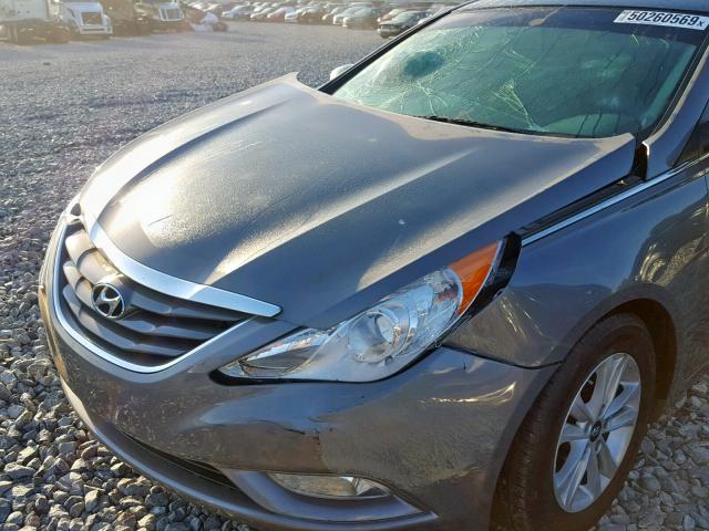 5NPEB4ACXDH685553 - 2013 HYUNDAI SONATA GLS GRAY photo 9