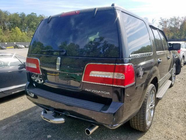 5LMFU28598LJ08386 - 2008 LINCOLN NAVIGATOR BLACK photo 4