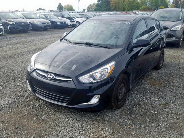 KMHCT5AEXGU263476 - 2016 HYUNDAI ACCENT SE BLACK photo 2