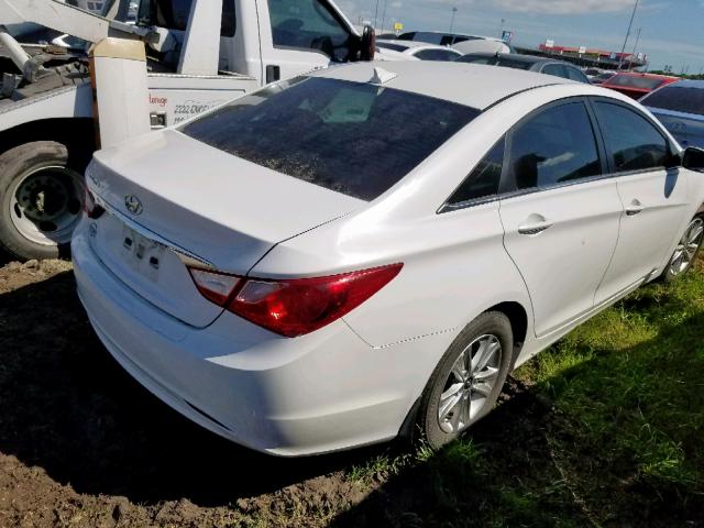 5NPEB4AC9CH481440 - 2012 HYUNDAI SONATA GLS WHITE photo 4