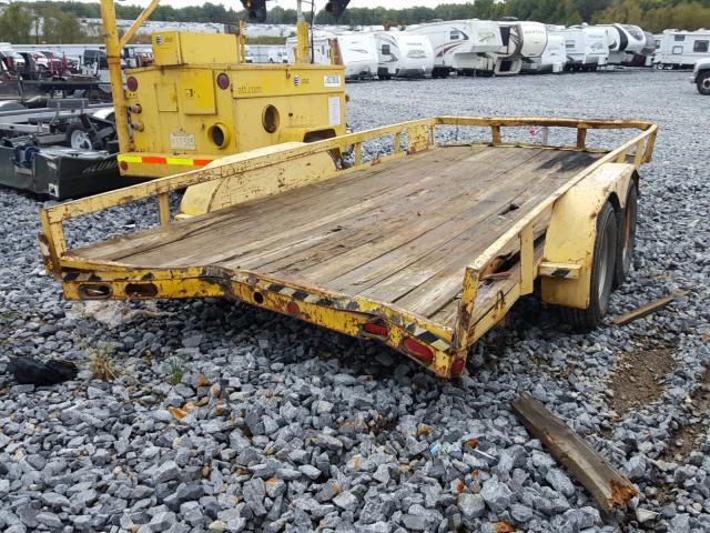 1T9BA16238B503578 - 2008 UTI TRAILER YELLOW photo 4