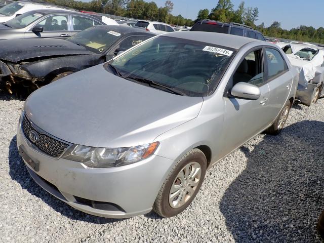 KNAFU4A20D5737923 - 2013 KIA FORTE EX SILVER photo 2