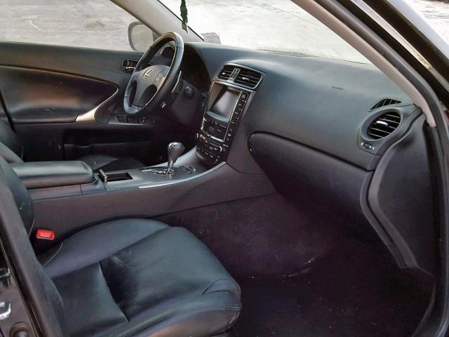 JTHBE262865009389 - 2006 LEXUS IS 350 BLACK photo 5