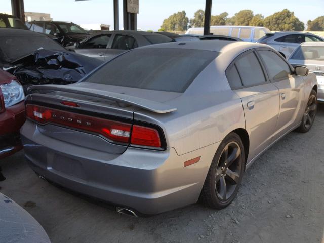 2C3CDXHG3EH330606 - 2014 DODGE CHARGER SX GRAY photo 4