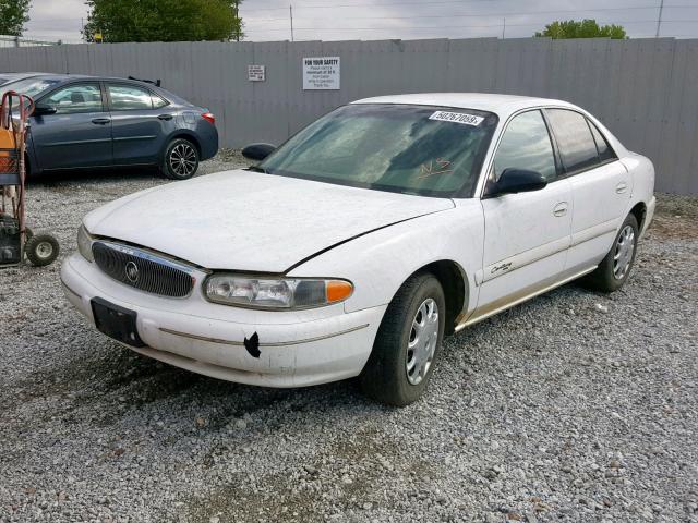 2G4WS52M2W1548852 - 1998 BUICK CENTURY CU WHITE photo 2