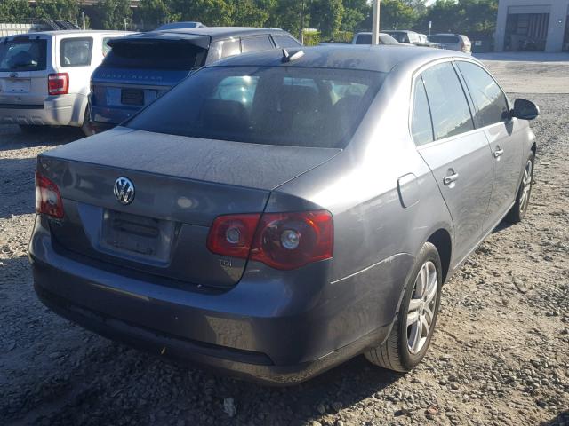 3VWST71K46M642149 - 2006 VOLKSWAGEN JETTA TDI GRAY photo 4