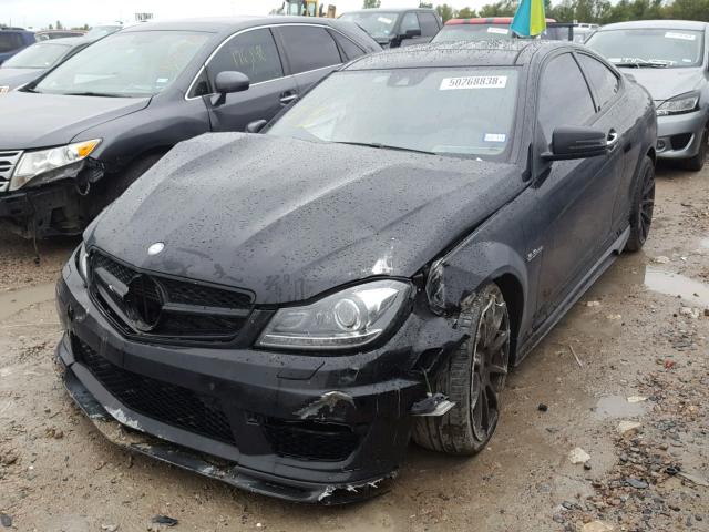 WDDGJ7HB6DG106546 - 2013 MERCEDES-BENZ C 63 AMG BLACK photo 2