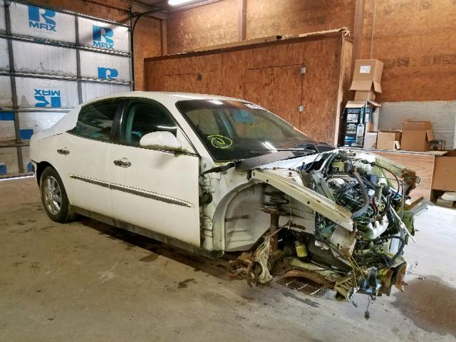 2G4WC582271240052 - 2007 BUICK LACROSSE C WHITE photo 1