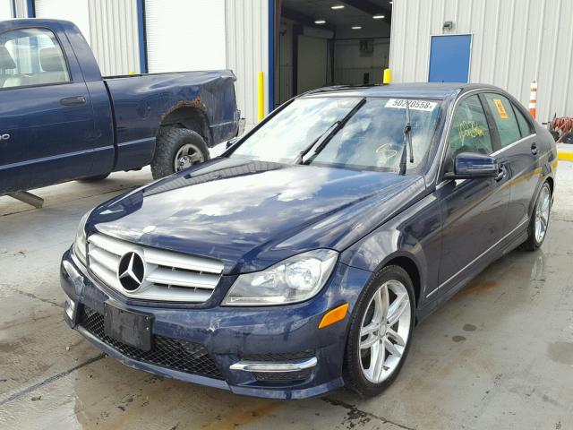 WDDGF4HB3DR263200 - 2013 MERCEDES-BENZ C 250 BLUE photo 2