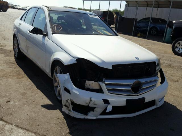 WDDGF4HB3DA764585 - 2013 MERCEDES-BENZ C 250 WHITE photo 1