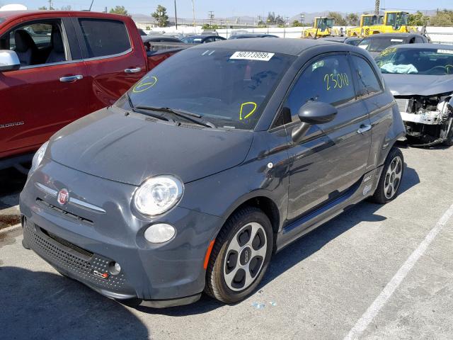 3C3CFFGE5GT229405 - 2016 FIAT 500 ELECTR GRAY photo 2