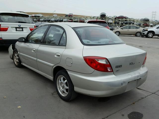 KNADC123426182191 - 2002 KIA RIO SILVER photo 3