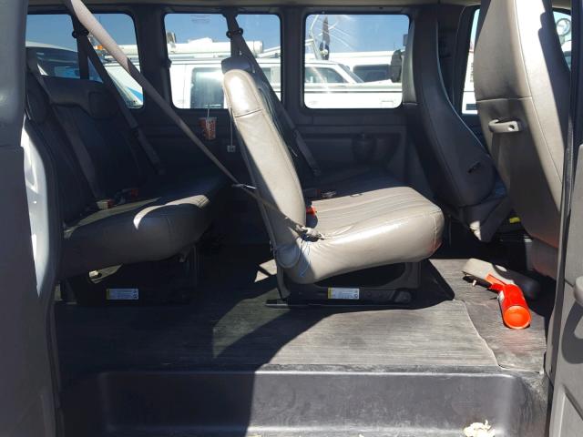 1GNZGXFA5D1167635 - 2013 CHEVROLET EXPRESS G3 WHITE photo 6