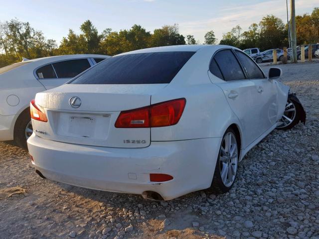 JTHBK262065001165 - 2006 LEXUS IS 250 WHITE photo 4