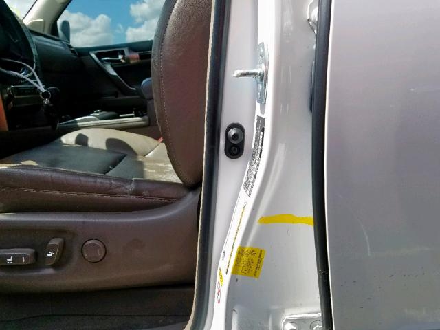 JTJBM7FX3F5093325 - 2015 LEXUS GX WHITE photo 9