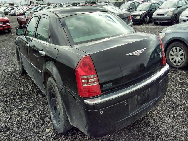 2C3JA63H85H127706 - 2005 CHRYSLER 300C BLACK photo 3