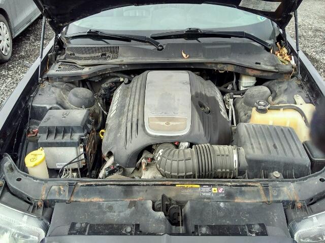 2C3JA63H85H127706 - 2005 CHRYSLER 300C BLACK photo 7