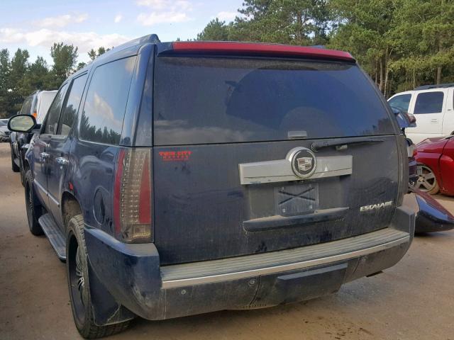 1GYFK63817R407902 - 2007 CADILLAC ESCALADE L BLUE photo 3