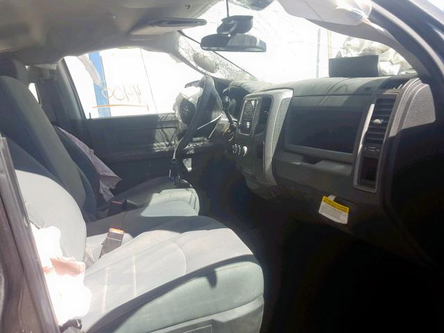 3C63R3GL4JG285553 - 2018 RAM 3500 ST GRAY photo 5