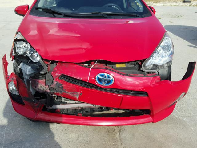 JTDKDTB34D1556415 - 2013 TOYOTA PRIUS C RED photo 9