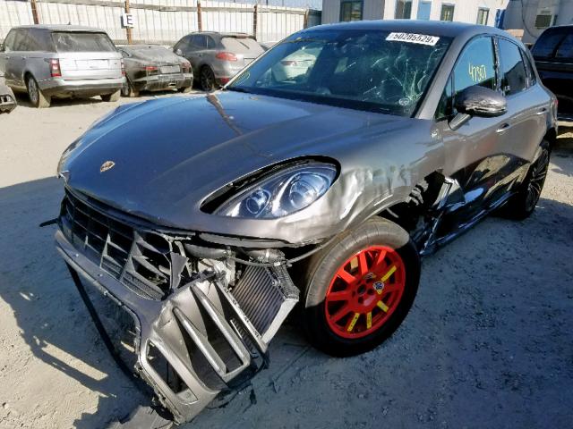 WP1AF2A54FLB95938 - 2015 PORSCHE MACAN TURB GRAY photo 2