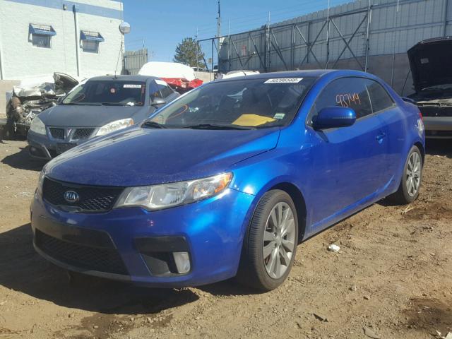 KNAFW6A3XD5656989 - 2013 KIA FORTE SX BLUE photo 2