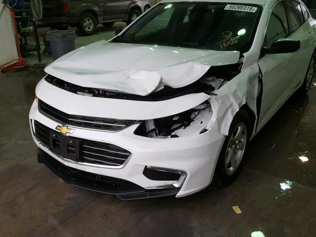 1G1ZB5ST7HF141655 - 2017 CHEVROLET MALIBU LS 白色 照片 9