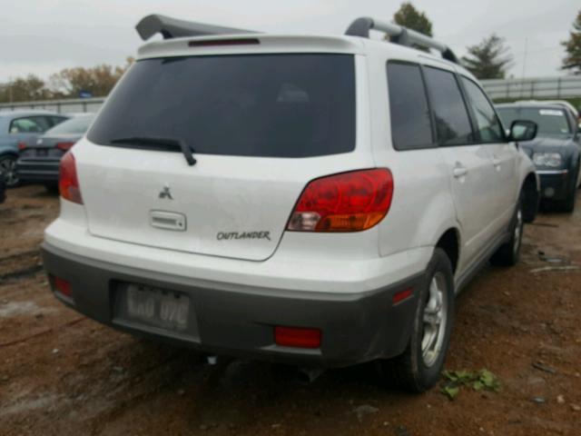 JA4LX31G13U062262 - 2003 MITSUBISHI OUTLANDER WHITE photo 4