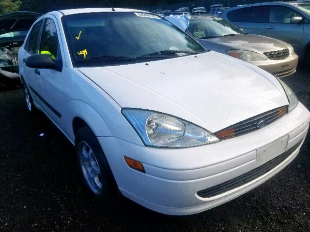 1FAFP33P1YW420123 - 2000 FORD FOCUS LX WHITE photo 1