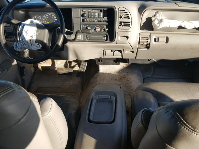 1GKEK13R2XJ778129 - 1999 GMC DENALI BLUE photo 9