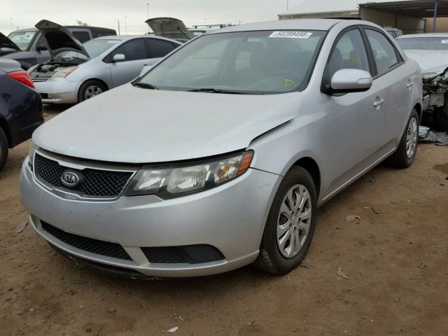 KNAFU4A29A5051259 - 2010 KIA FORTE EX SILVER photo 2